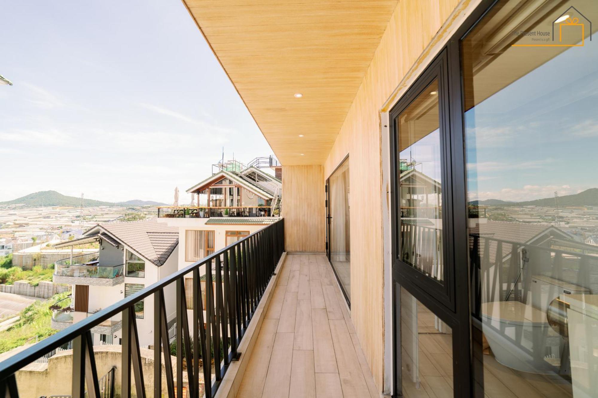 مبيت وإفطار Khu Chi Lăng The Present House Da Lat المظهر الخارجي الصورة